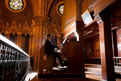 Estilos de música para cerimônia na igreja | Heber de Castro