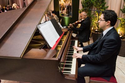 Músico para evento Curitiba com piano de cauda - Heber de Castro